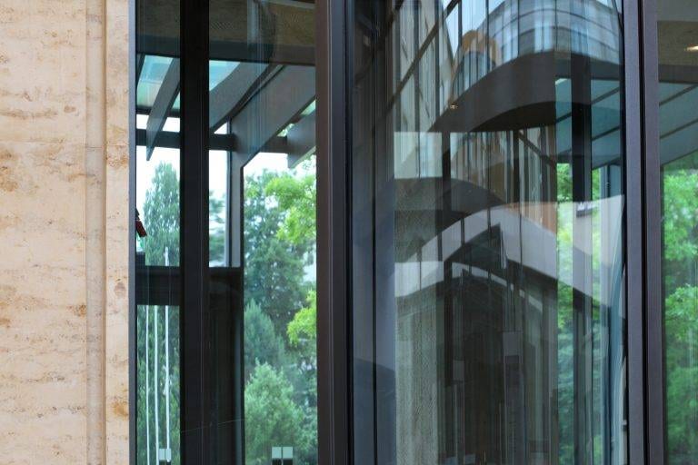 11 Sicherheitsschleuse Detail