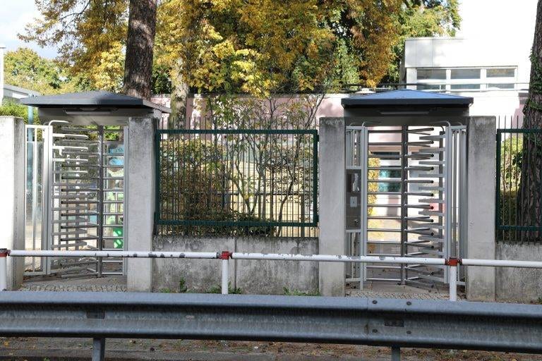 4 Drehkreuz FTS Ausführung RC2 mit Sonderdach