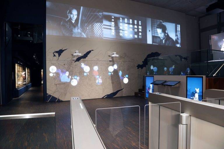 Sensorschleuse Argus 60 Detail Schwenkflügel im Samurai Museum Berlin