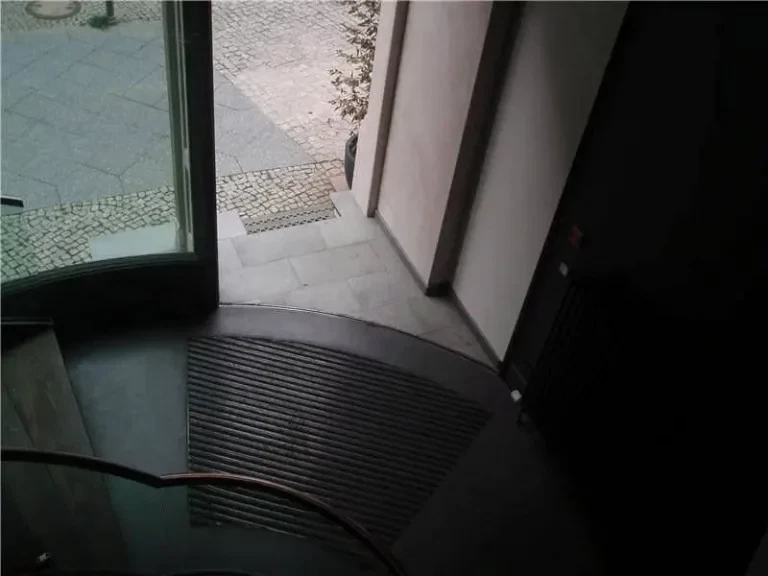 gebogenene-schiebetueren-12