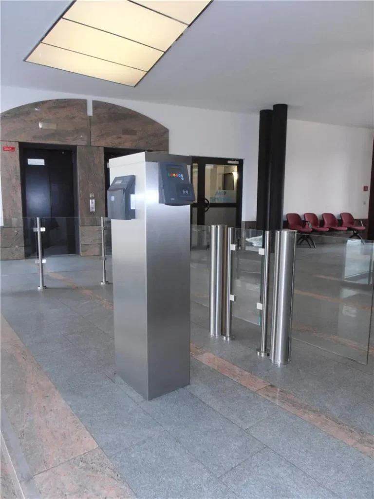 gelaender-fuer-zugangssysteme-025