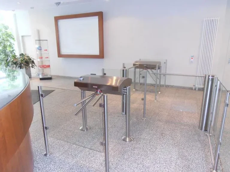 gelaender-fuer-zugangssysteme-030