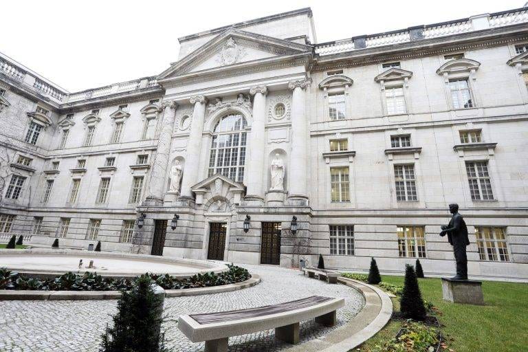 Staatsbibliothek Eingang Innenhof