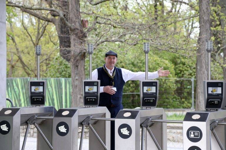 zoo-berlin-loewentor-zugangssysteme-referenzen-004_1