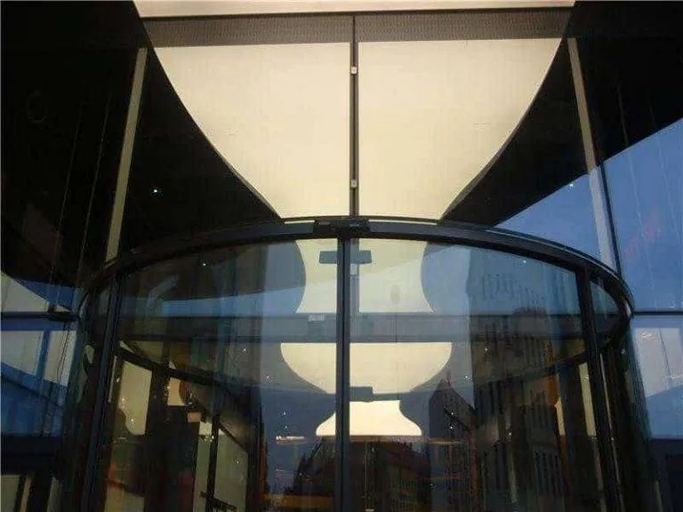 gebogenene-schiebetueren-04