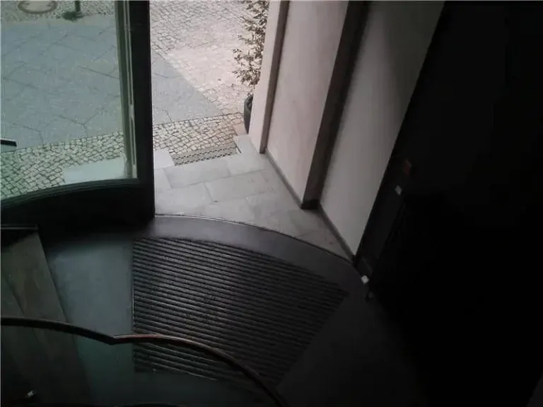 gebogenene-schiebetueren-12