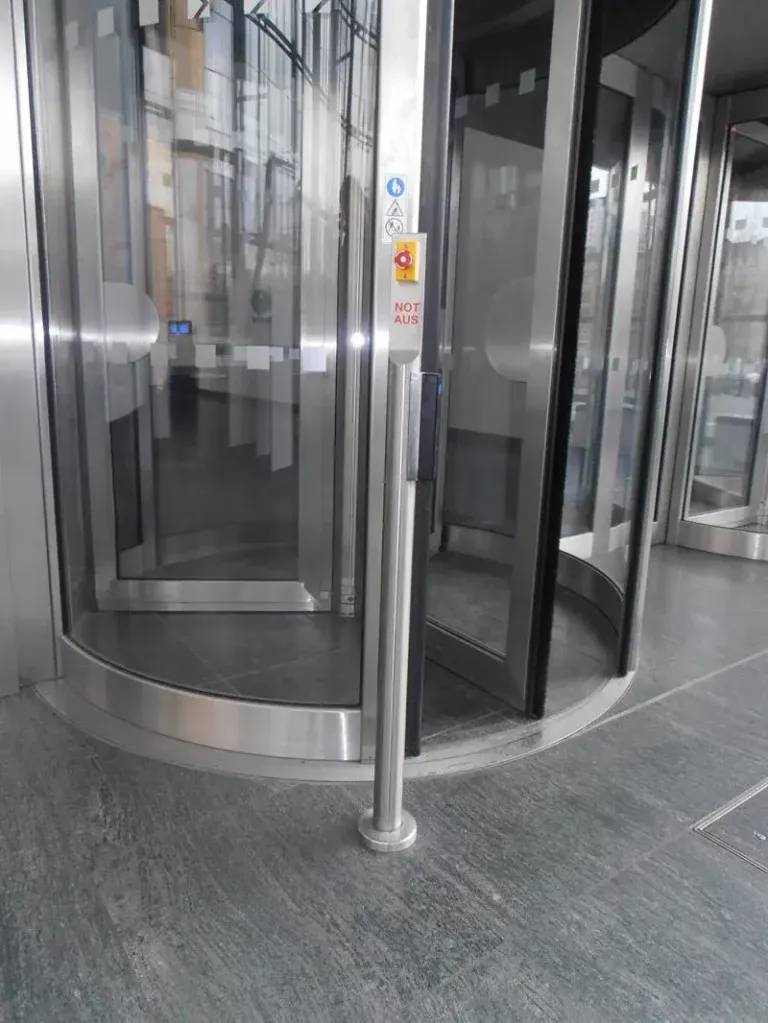 gelaender-fuer-zugangssysteme-017