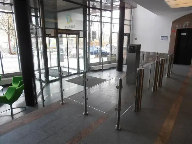 gelaender-fuer-zugangssysteme-021