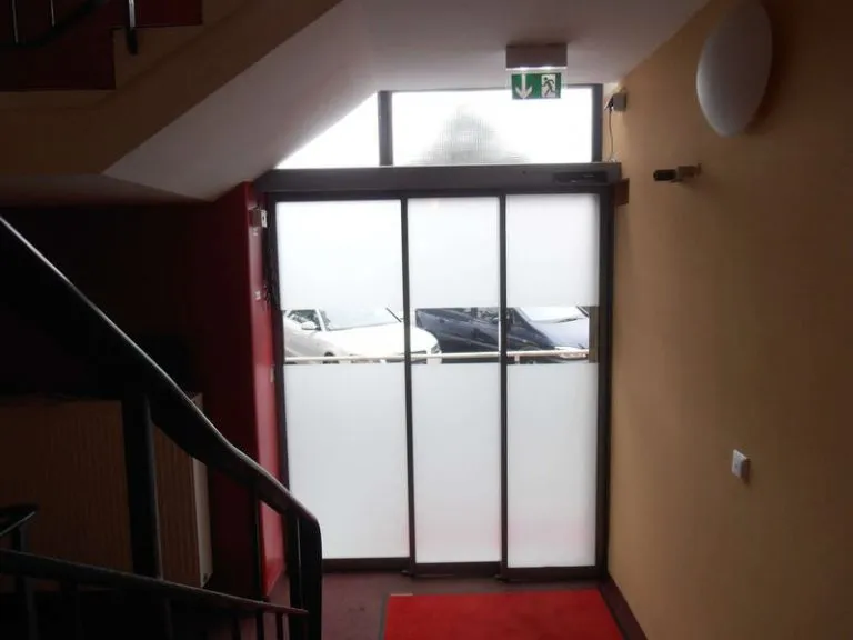 gerade-schiebetueren-08