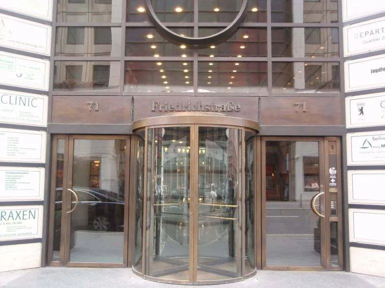 karussell-tueren-003