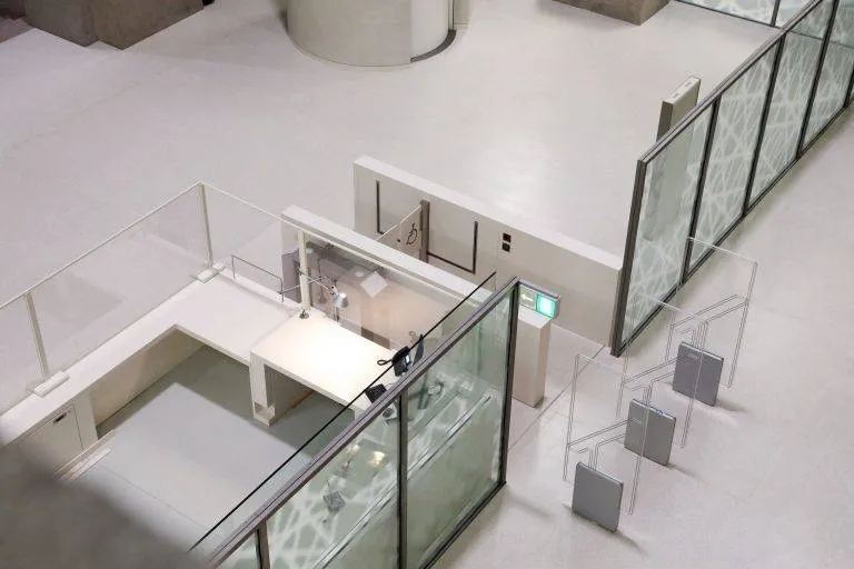 Staatsbibliothek Trennwand mit automatischer Glasschiebewand